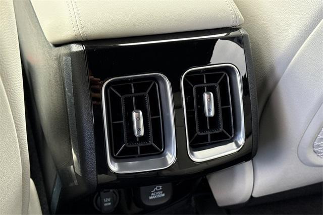 new 2026 Kia Sorento Plug-In Hybrid car, priced at $55,345