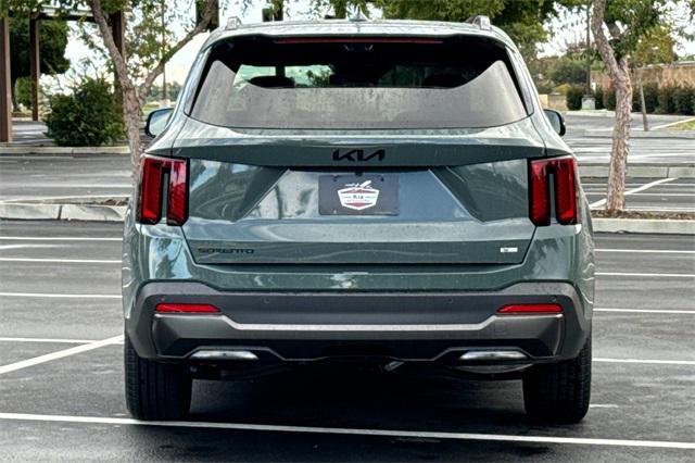 new 2026 Kia Sorento Plug-In Hybrid car, priced at $55,345