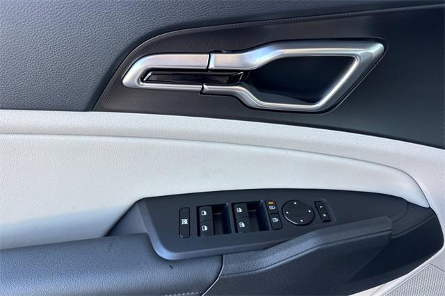new 2026 Kia Sportage Hybrid car, priced at $36,740