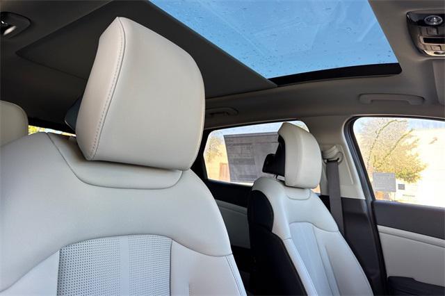 new 2026 Kia Sportage Hybrid car, priced at $36,740