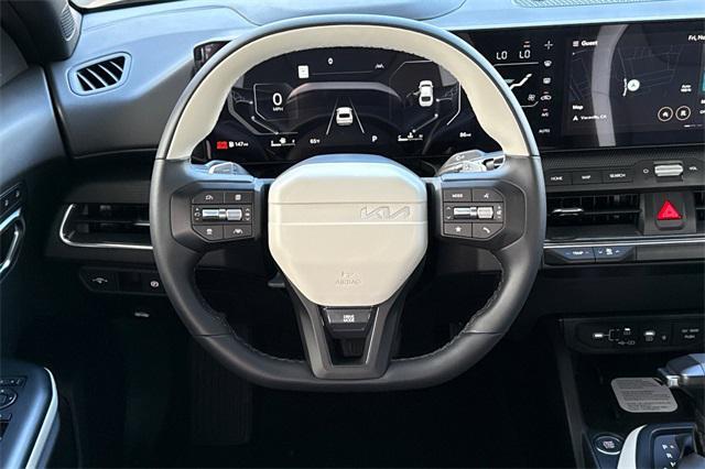 new 2025 Kia K4 car, priced at $28,385