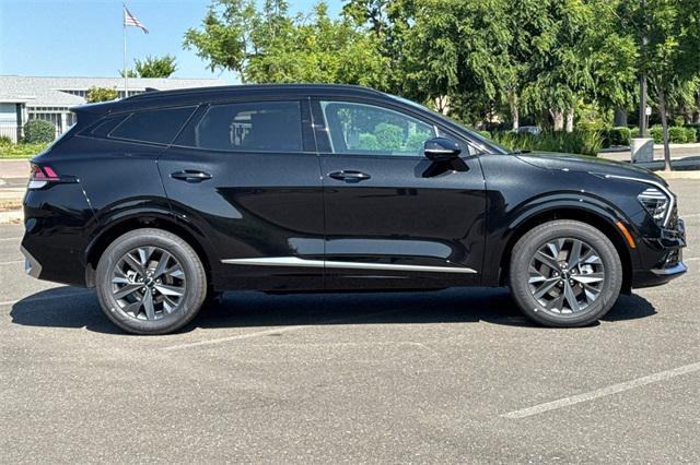 new 2025 Kia Sportage Hybrid car, priced at $40,070