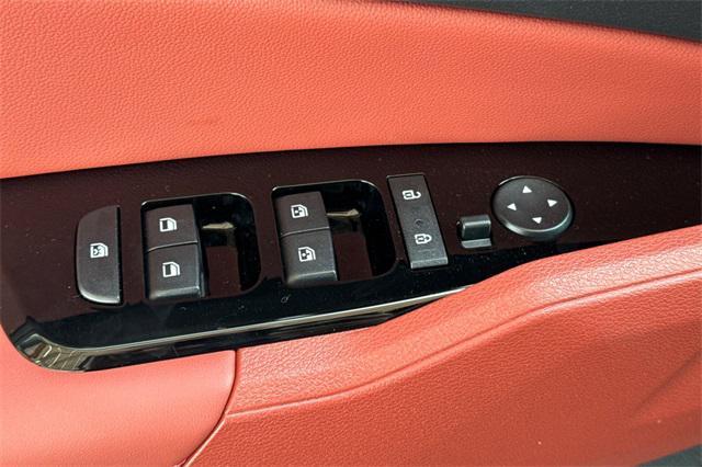new 2025 Kia Sportage Hybrid car, priced at $40,070
