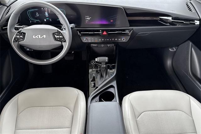 new 2025 Kia Niro car, priced at $32,105