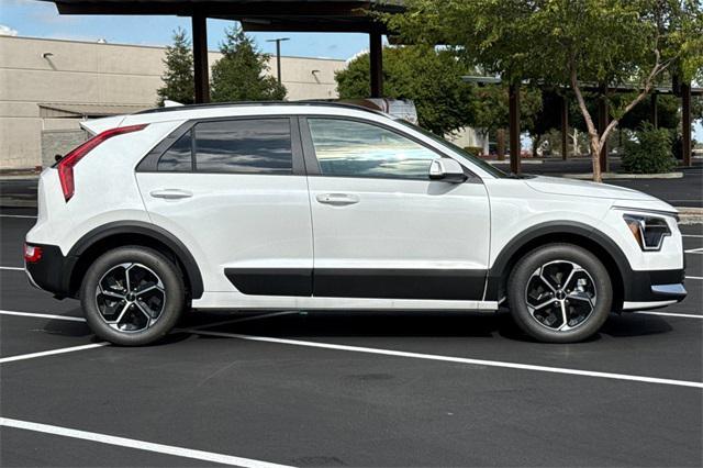new 2025 Kia Niro car, priced at $32,105