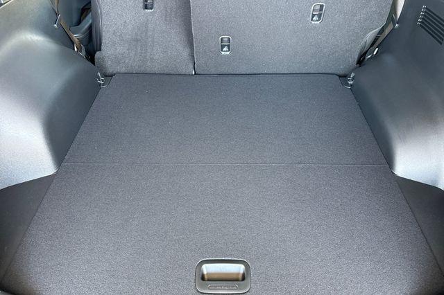 new 2025 Kia Sportage Hybrid car, priced at $40,105