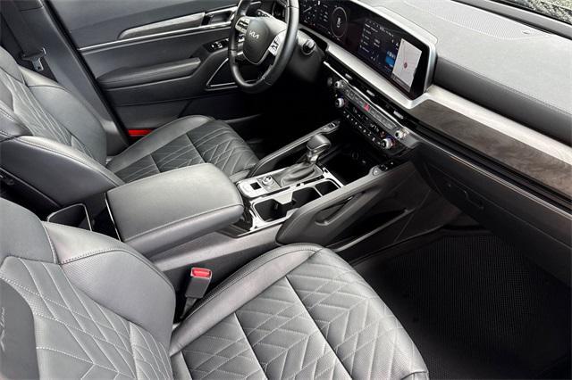 used 2025 Kia Telluride car, priced at $47,987
