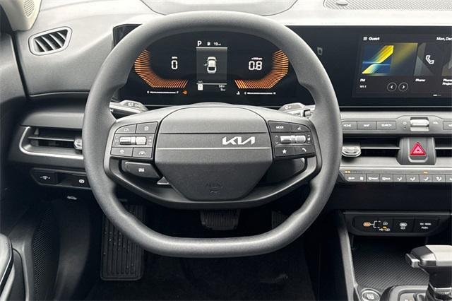 new 2025 Kia K4 car, priced at $24,145