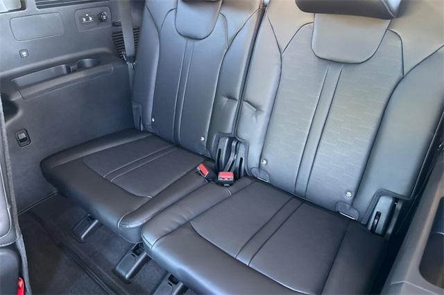 new 2026 Kia Sorento car, priced at $44,035