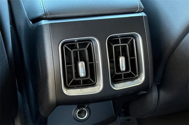 new 2026 Kia Sorento car, priced at $44,035