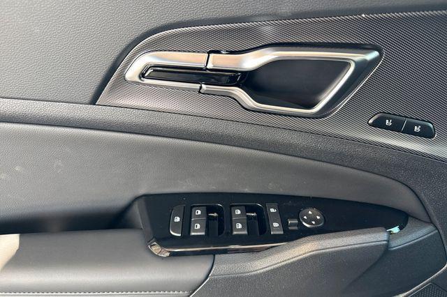 new 2025 Kia Sportage car, priced at $36,560