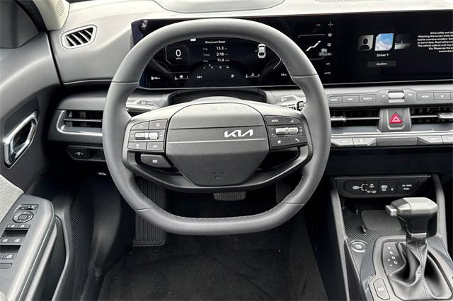 new 2025 Kia K4 car, priced at $25,320
