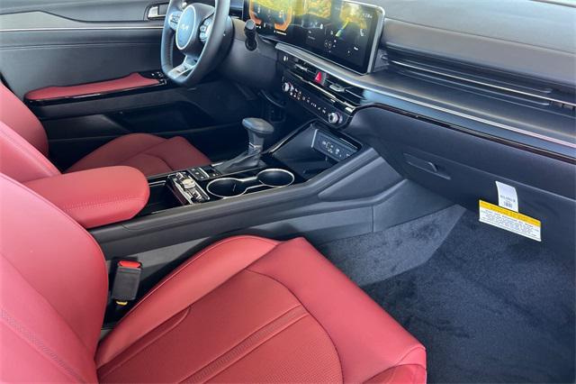 new 2026 Kia K5 car, priced at $32,080