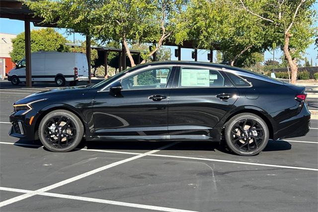new 2026 Kia K5 car, priced at $32,080