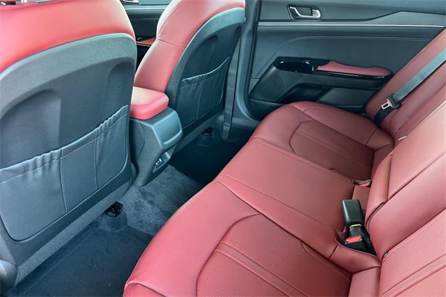 new 2026 Kia K5 car, priced at $32,080