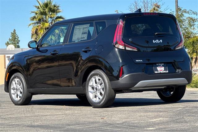 new 2025 Kia Soul car, priced at $23,030