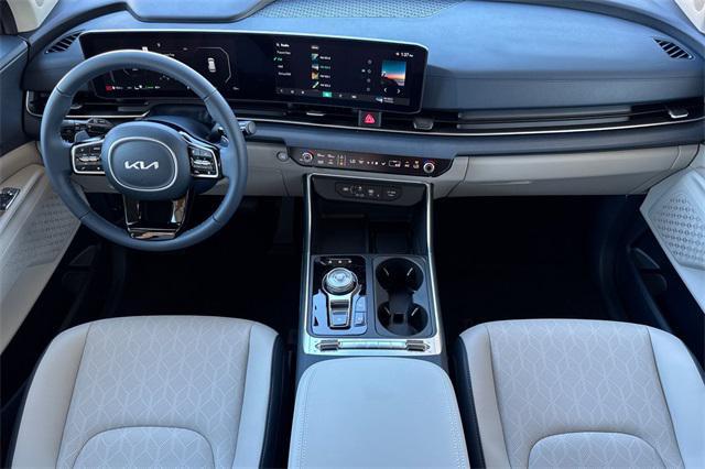 new 2026 Kia Carnival Hybrid car, priced at $50,795