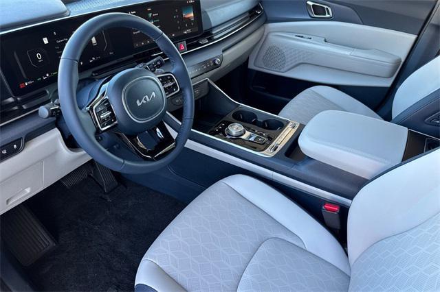 new 2026 Kia Carnival Hybrid car, priced at $50,795