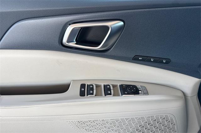 new 2026 Kia Carnival Hybrid car, priced at $50,795