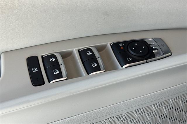 new 2026 Kia Carnival Hybrid car, priced at $50,795