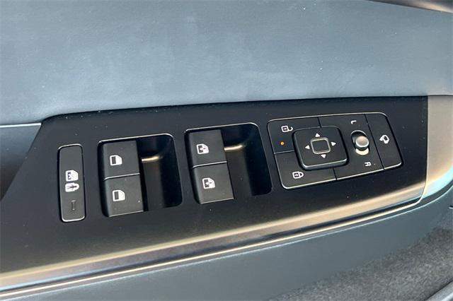 new 2025 Kia EV6 car, priced at $48,040