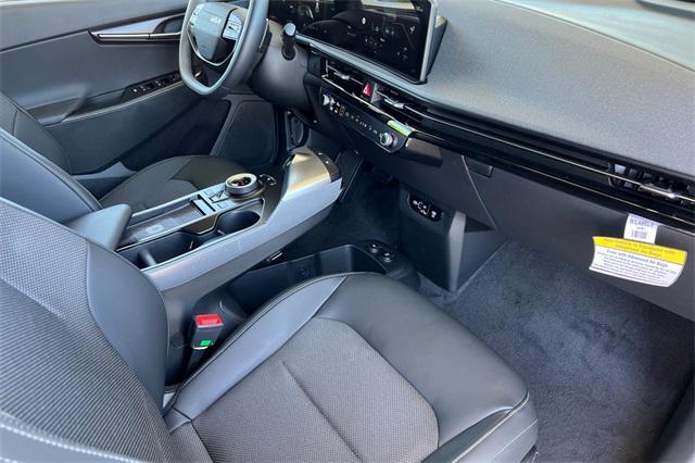 new 2025 Kia EV6 car, priced at $48,040