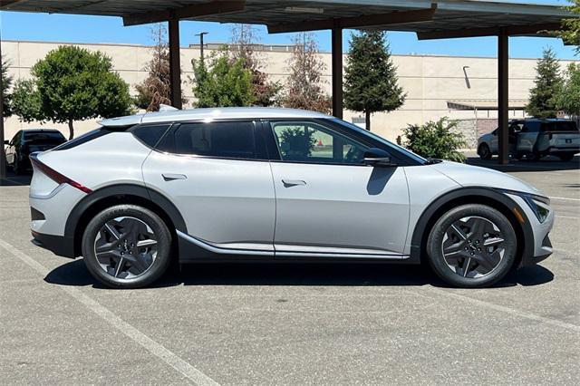 new 2025 Kia EV6 car, priced at $48,040