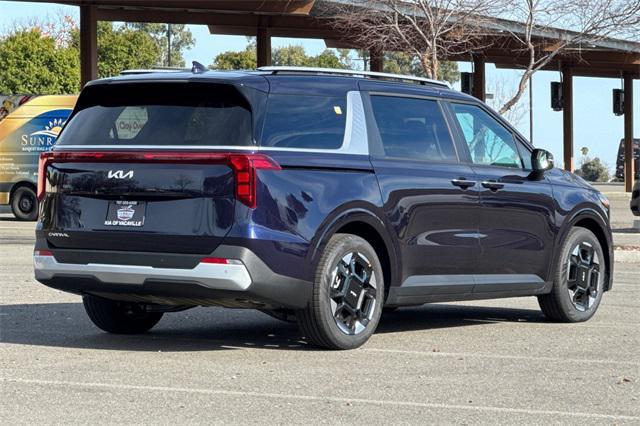 new 2025 Kia Carnival car, priced at $42,425