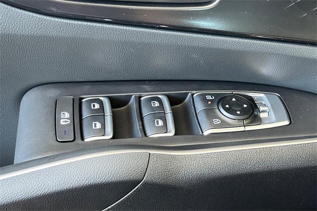 new 2025 Kia Sorento car, priced at $38,325
