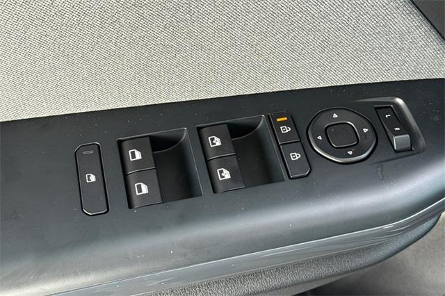 new 2025 Kia K4 car, priced at $25,185