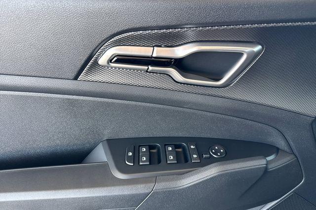 new 2025 Kia Sportage Hybrid car, priced at $30,510