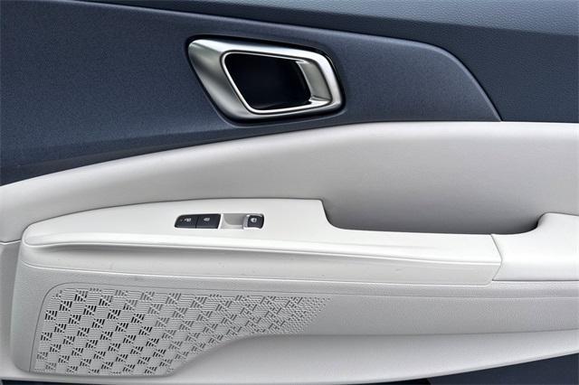 new 2026 Kia Carnival Hybrid car, priced at $50,795