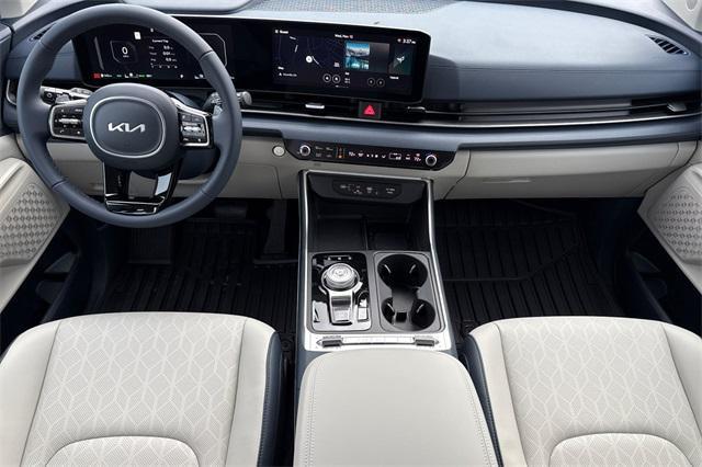 new 2026 Kia Carnival Hybrid car, priced at $50,795