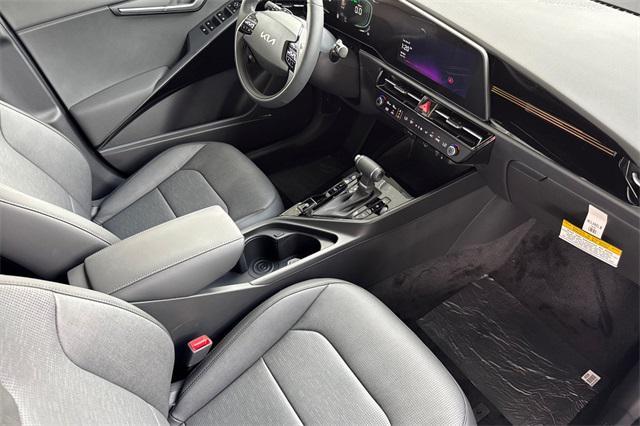 new 2025 Kia Niro car, priced at $34,775