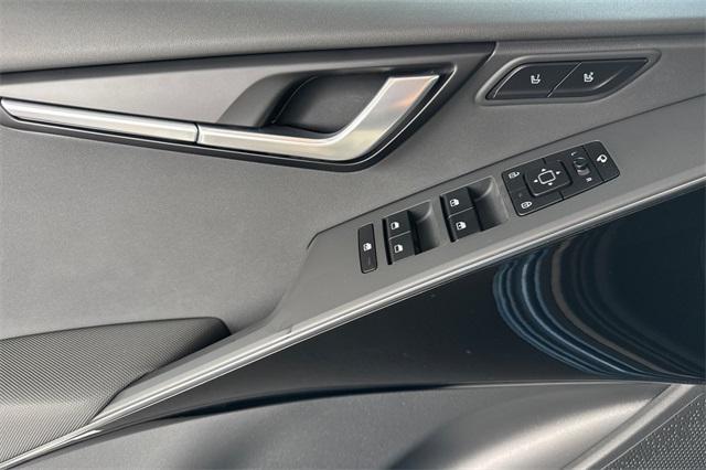 new 2025 Kia Niro car, priced at $34,775