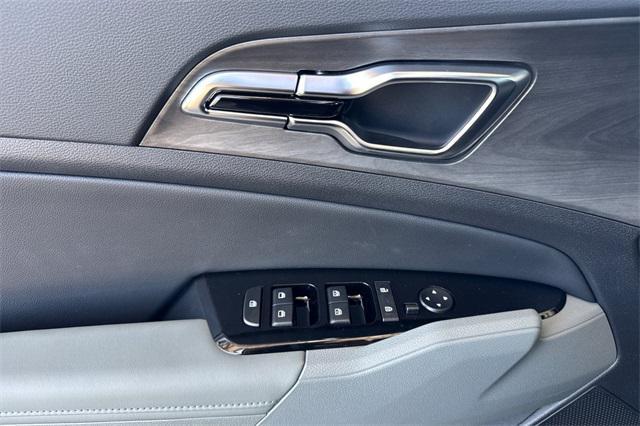 new 2025 Kia Sportage car, priced at $41,690