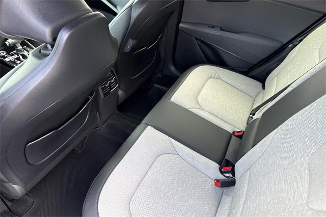 new 2025 Kia Niro car, priced at $34,985