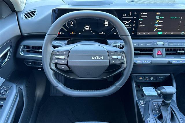 new 2025 Kia K4 car, priced at $25,185