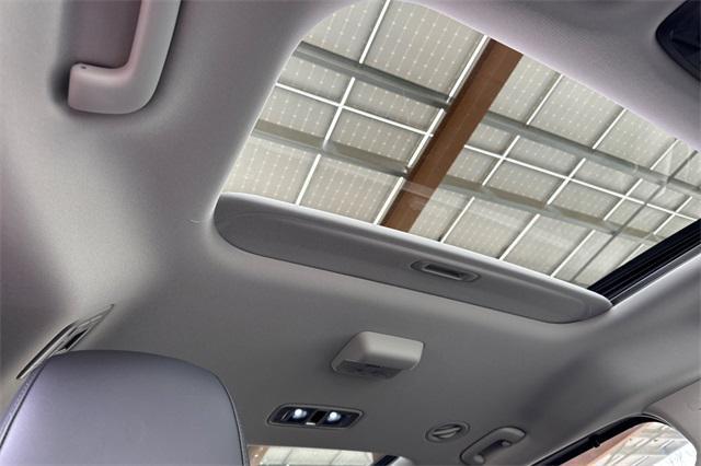 new 2025 Kia Carnival Hybrid car, priced at $53,245