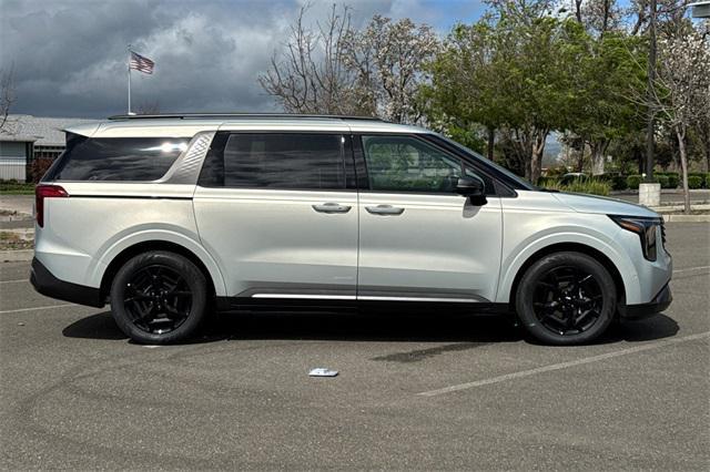 new 2025 Kia Carnival Hybrid car, priced at $53,245