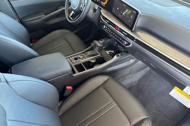 new 2025 Kia Sorento car, priced at $39,110