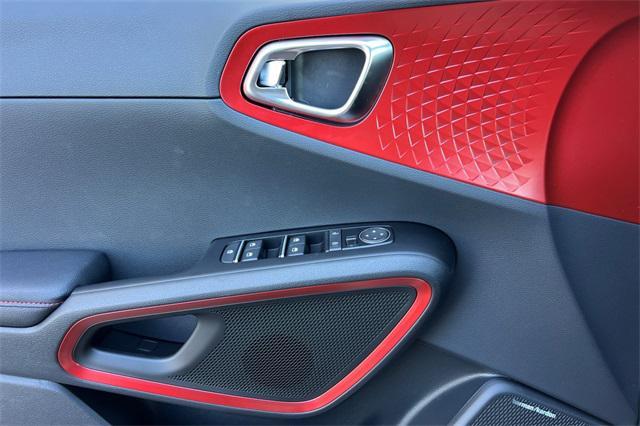 new 2025 Kia Soul car, priced at $27,885