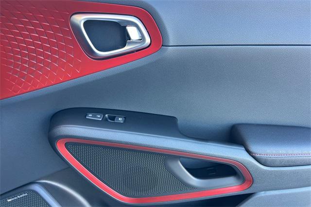 new 2025 Kia Soul car, priced at $27,885