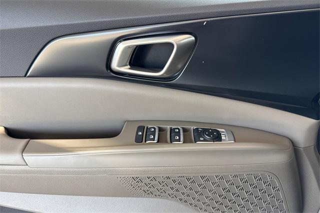 new 2026 Kia Carnival car, priced at $38,920