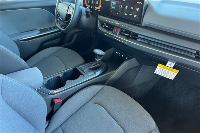 new 2025 Kia K4 car, priced at $24,165