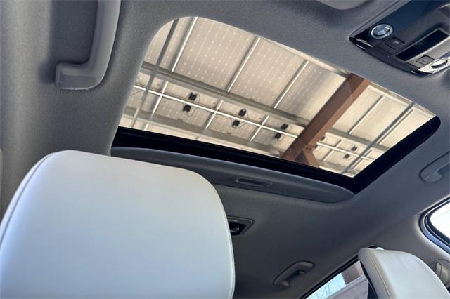 new 2025 Kia Niro car, priced at $33,660