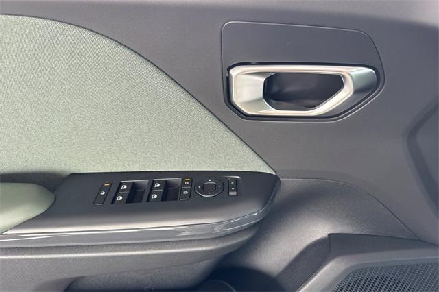 new 2025 Kia K4 car, priced at $25,560