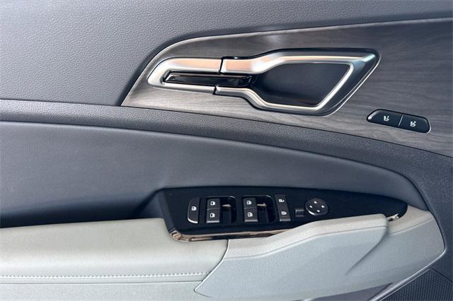 new 2025 Kia Sportage car, priced at $46,220