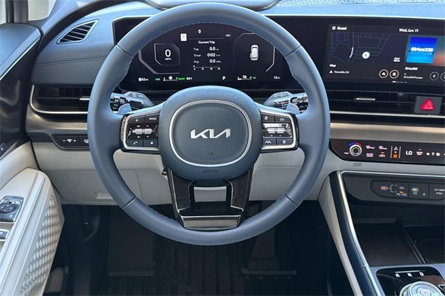 new 2025 Kia Carnival Hybrid car, priced at $53,955