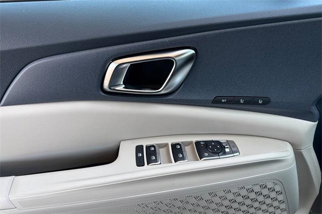 new 2026 Kia Carnival car, priced at $43,385